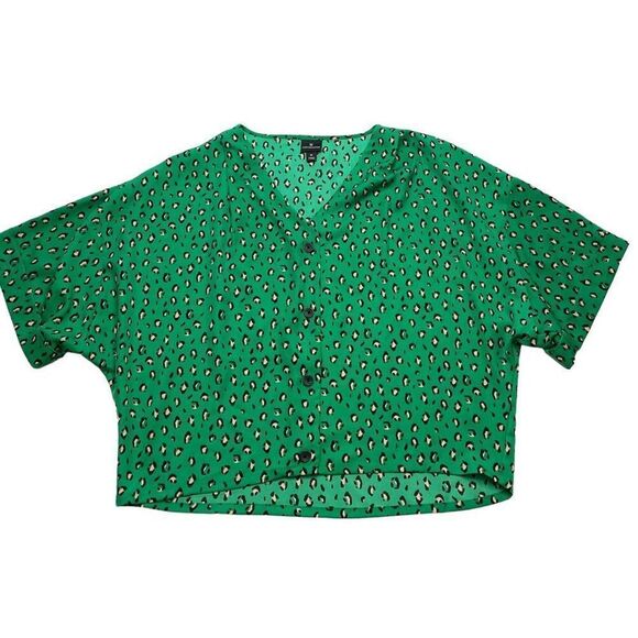 Worthington Green Animal Print Dolman Sleeve Crop Top Sz Medium - Picture 3 of 8